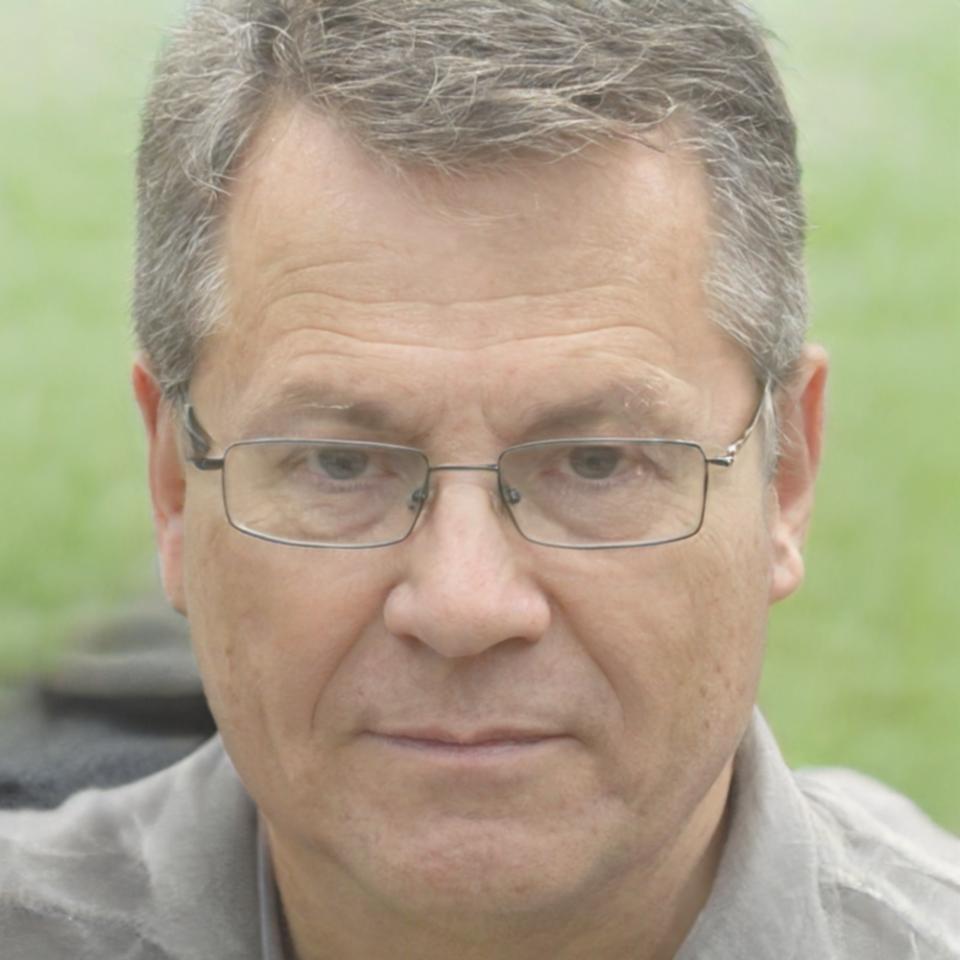 Portrait of Jarrett Lindale